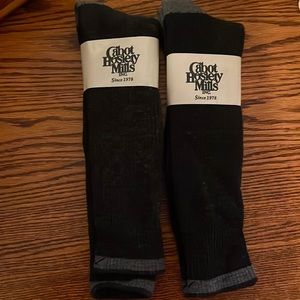 2 Pair of Darn Tough Seconds Men’s Medium Socks